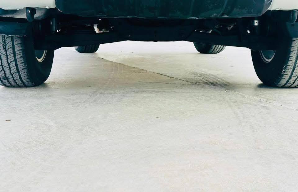 السلام عليكم
باجيرو للبيع جديده 
موديل ٢٠٠٦
مكاني واسط 

للاستفسار 

***********
