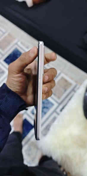 بوكو اف 5برو ذاكره 256بدةن ملحقاتجهاز معروف مواصفاته مايحتاج احجي بي سعره220بدون توصيل
ويا التوصيل 226الف قفل السعر اخوان
مكاني ديالى خانقين
***********
