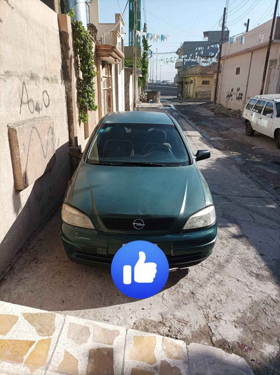 اوبل استرا 2002
رقم بغداد مشروع وطني 

بيها هلال جاملغ ورا وشبر بل بنيد 

كير محرك شرط 

تبريد ثلج ❄

العنوان موصل 

كابون بانزين بيها

السعر 48 وبيها مجال بسيط 

الرقم ***********
