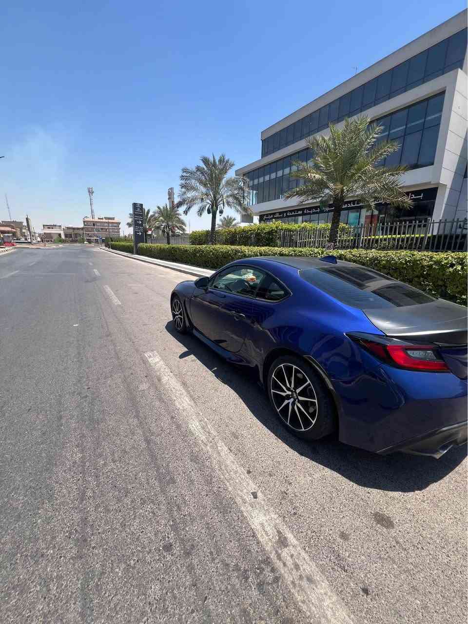 للبيع الوحش الياباني الرياضي Toyota GR86 

تيوتا GR86 
2022
محرك 2400 boxer engine 🥊
وضعيات قيادة SPORT//TURK 

السيارة طيران صاروخ

شفتات ستيرن 

فول مواصفات 

بصمة 

دخول ذكي 

رادار امامي 

تحديد مسار 

شاشة 

كامرة

لايتات LED سياره ماشيه ٣٧ الف قابل لزياده 
حادثه بنيد راجع نفسه وبيها صفحه صبغ جهه يساره 
مكان بغداد السيديه 
للسعر ١٣٥$ ورقه بيها مجال بيع فقط
***********
مرقم بغداد باسمي ورقم مميز بغداد, العراق
