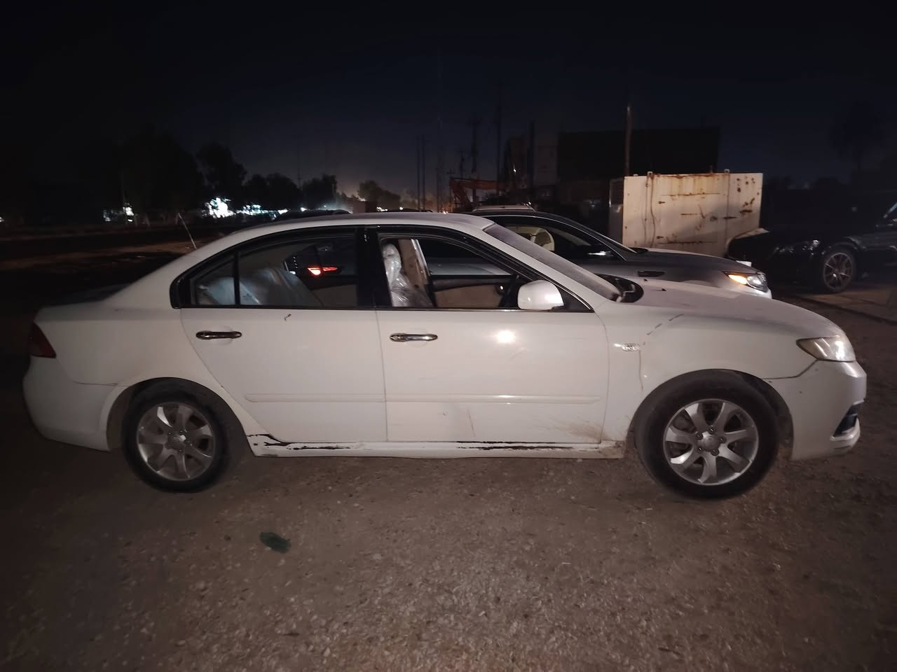 سلام عليكم

اوبتما 2009 خليجي
بيها 5 قطع صبغ السونار مرفق مع الصور
للبيع او مراوس السعر 90 وبيها مجال
للاستفسار الاتصال 
*********** 
***********
