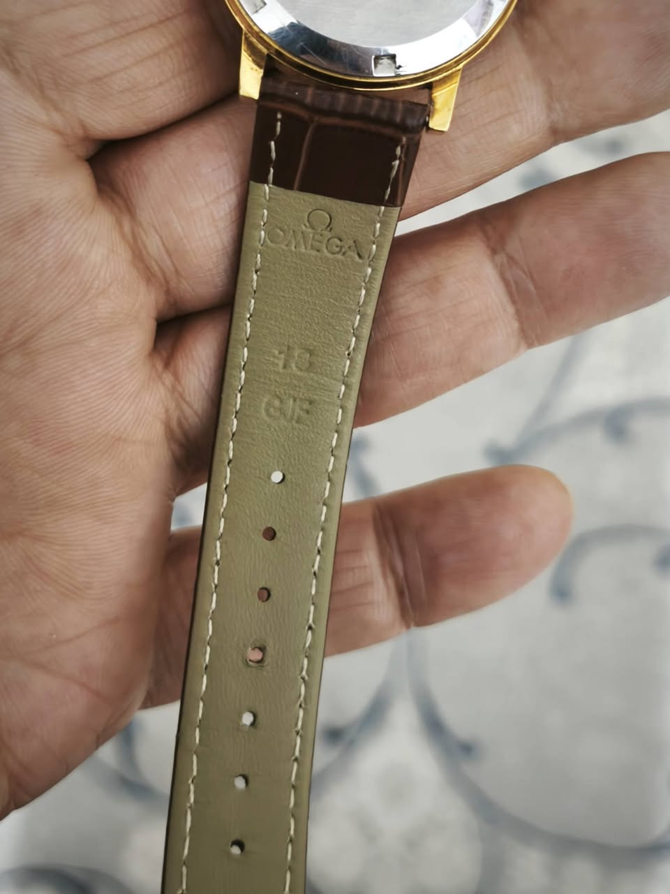 السلام عليكم..
اوميكا جنيف اوتماتيك سويسري اصلي طلاء ذهب ٢٠ مايكرون نظافه تامه ممتازه جدا
القطر ٣٥ بدون الزمبلك
السير والبوك اوميكا
السعر ٥٦٠ دولار


**إذا كنت صاحب هذا الإعلان وتريد حذفه لأي سبب، رجاءا أرسل رسالة إلى الدعم الفني**