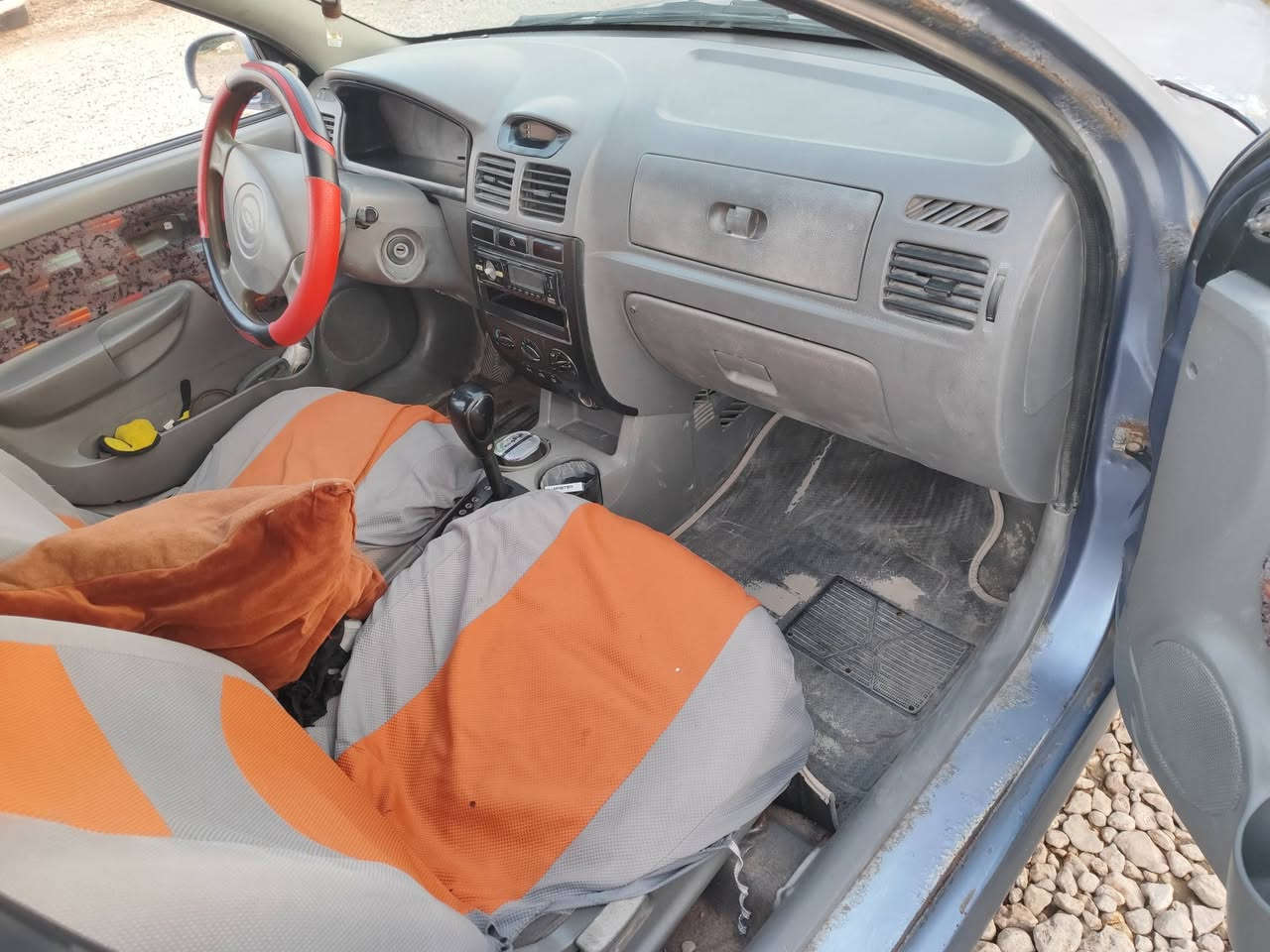 كيا ريو 2005 مكينه 1600 كير حداديه تخم تاير جاهز سنويه ال 2028 رقم مثنى 
مداور بي وقت يعجبك باقي التفاصيل عل الرقم ***********السعر 30وبيه مجال
