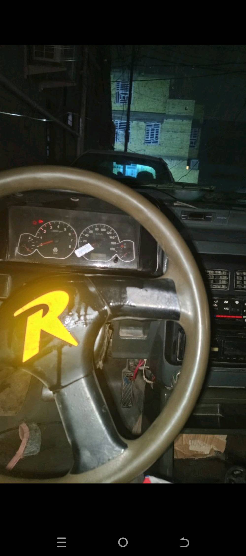 سيارة سايبه موديل 2010 بيع مستعجل ظفيرة جديدة فيت يم جديد باتري جديد نقص مشط وتبخير قليل مصفرة هيئة وغرامة ارقام دولي اوراق اصولية سنوية الى 2029 السعر 20 وبي مجال للشراي مكاني الدورة كفائات الصحة الرقم.  للرد السريع مراسله واتساب***********