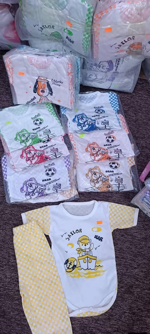 ✨ عرض تراكات أطفال ✨

تراكات تلبيسة كاملة 👕👖
الخامه: فالينة باردة ومريحة للطفل 👌

المقاسات: تلبس من عمر أشهر إلى سنة
السعر: الدرزن 18 ألف

نقشات حلوة ومشكلة 🌸
للطلب والاستفسار راسلونا خاص 📩


**إذا كنت صاحب هذا الإعلان وتريد حذفه لأي سبب، رجاءا أرسل رسالة إلى الدعم الفني**