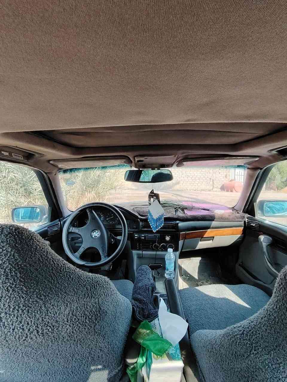 السلام عليكم للبيع بي ام 525 مسكر كير اوتو كير ومكينه مكفولات موديل 1992 رقم اربيل إنكليزي اتعهدلك بالمداور سياره كفاله بدون ضرر فقط صبغ جماليه  تبريد شغال ثلج صدر جديد تخم تاير سنتر لوك الف ماتخلي عليها  سعر 63 وبيها مجال قليل مكاني بابل/الكفل للاتصال ***********
