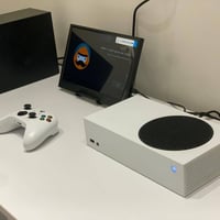 اكس بوكس سيريس اس • ست اب كامل • شاشة متنقلة