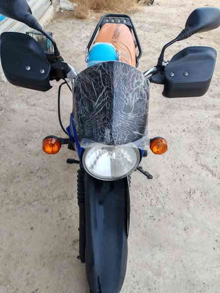 بوكسر جبلي مديل2023 مرقم 
مرقم لوحات نكليزي مشروع وطني
بسمي تحويل شوكت متريد. 
كفاله شاصي وتحويل
مكينه ناعمه متنسمع تجفيت شركه 
بغداد ***********
٢١٠٠
