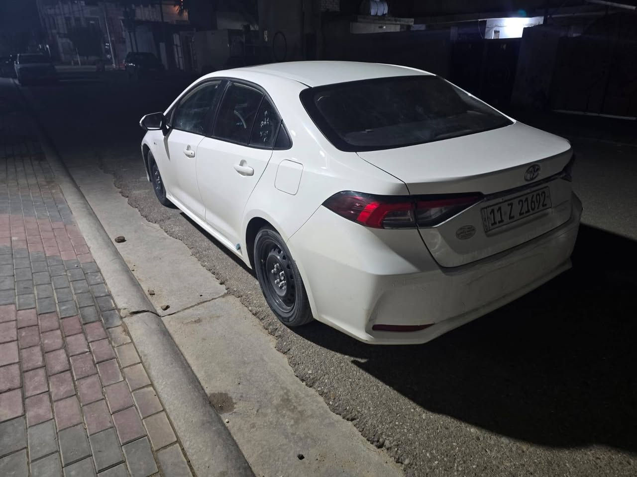 السلام عليكم كورولا هايبرد موديل 24 للبيع مكاني كربلاء 
***********
