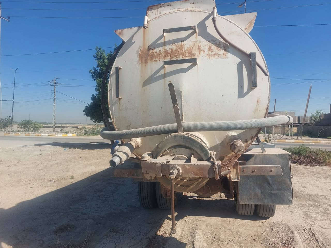 للبيع دنكر مجاري ابيع على هاي الوضعيه ***********
