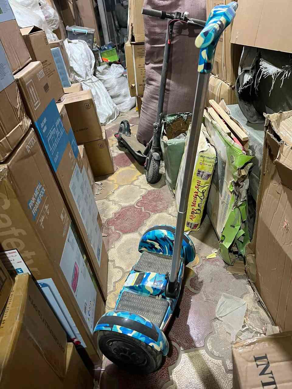السلام عليكم
تصفيت مخازن سكوترات سمارت 
سعر القطعه ٦٠ الف 
ابيع هل موجود اكو بيهن يشتغلن اكو لا 
جديد غير مستعمل 
مكان كربلاء 
رقمي ***********
