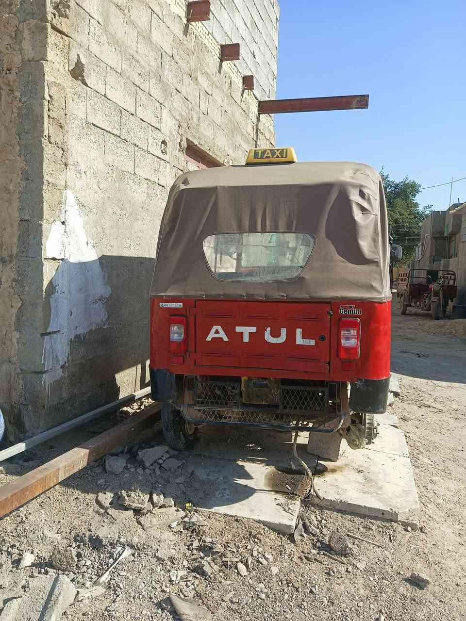 السلام عليكم تكاتك للبيع اتول موديل 2019 اوراق مو رقم الحمراء عاوزها تجفيت وظفيره والسوده عاوزها ضفيره اماميه وكربريتر سعر خاص *********** الهاتف الثاني ***********
