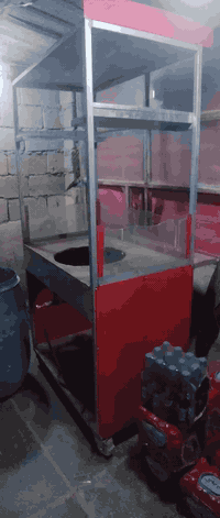 السلام عليكم
ميز لبلبي للبيع 
***********
