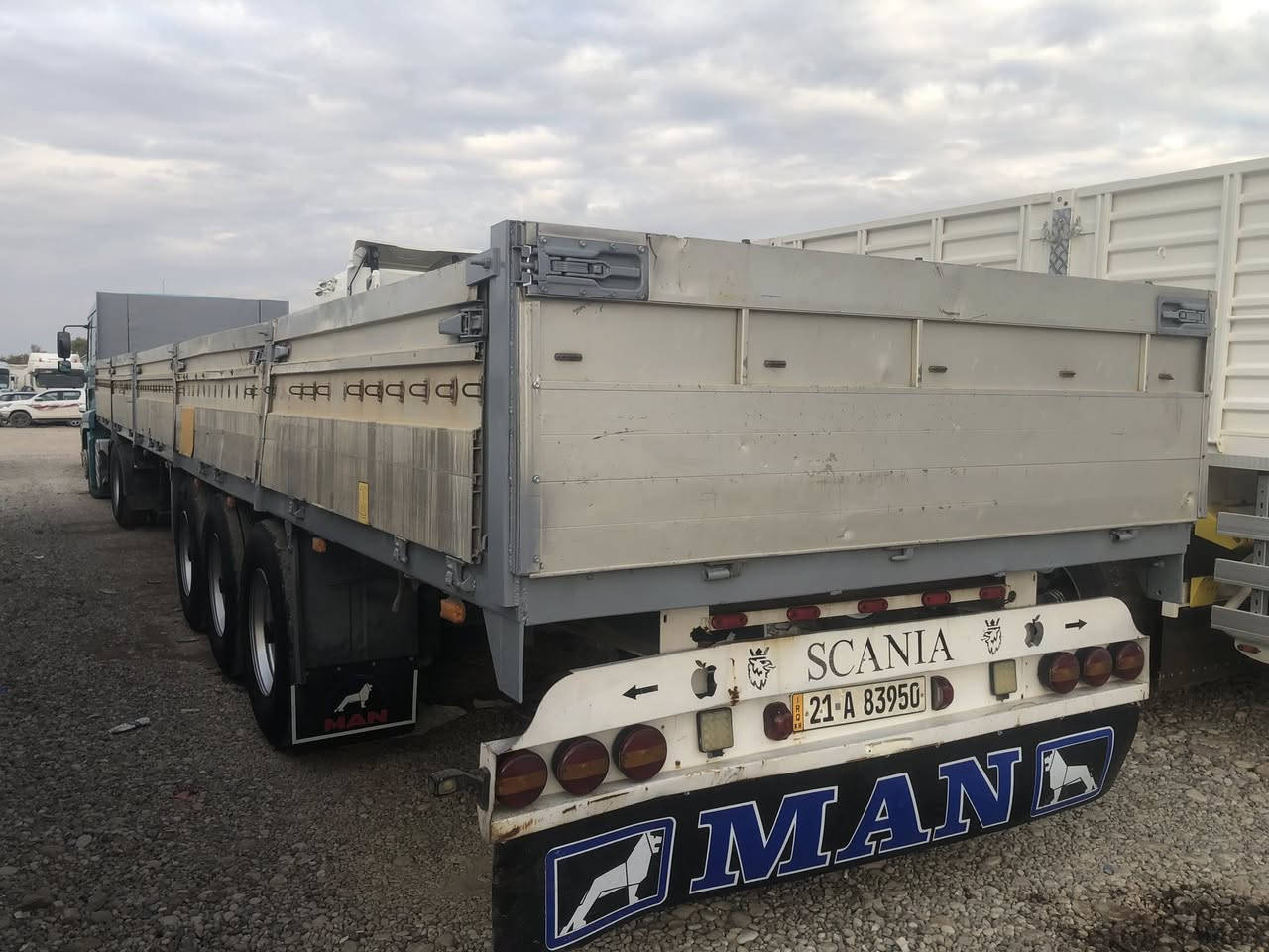 موديل 2003
گيرى تو ماتيك 
هاڤ
سه نه وى ره قه مه تا زه يه 
فلاته كه ى ره بته 
***********
