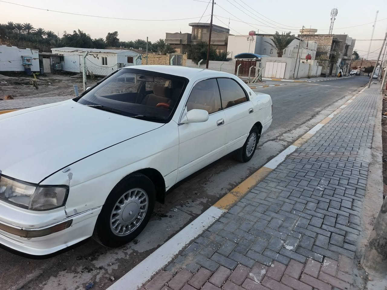 السلام عليكم سياره جاهزه من كلشي محرك وكير تخم تاير تبرد ثلج راقم بغداد العنوان الدوانية الحمزه الشرقي اني مكلف بل نشر راقم صاحبه***********
