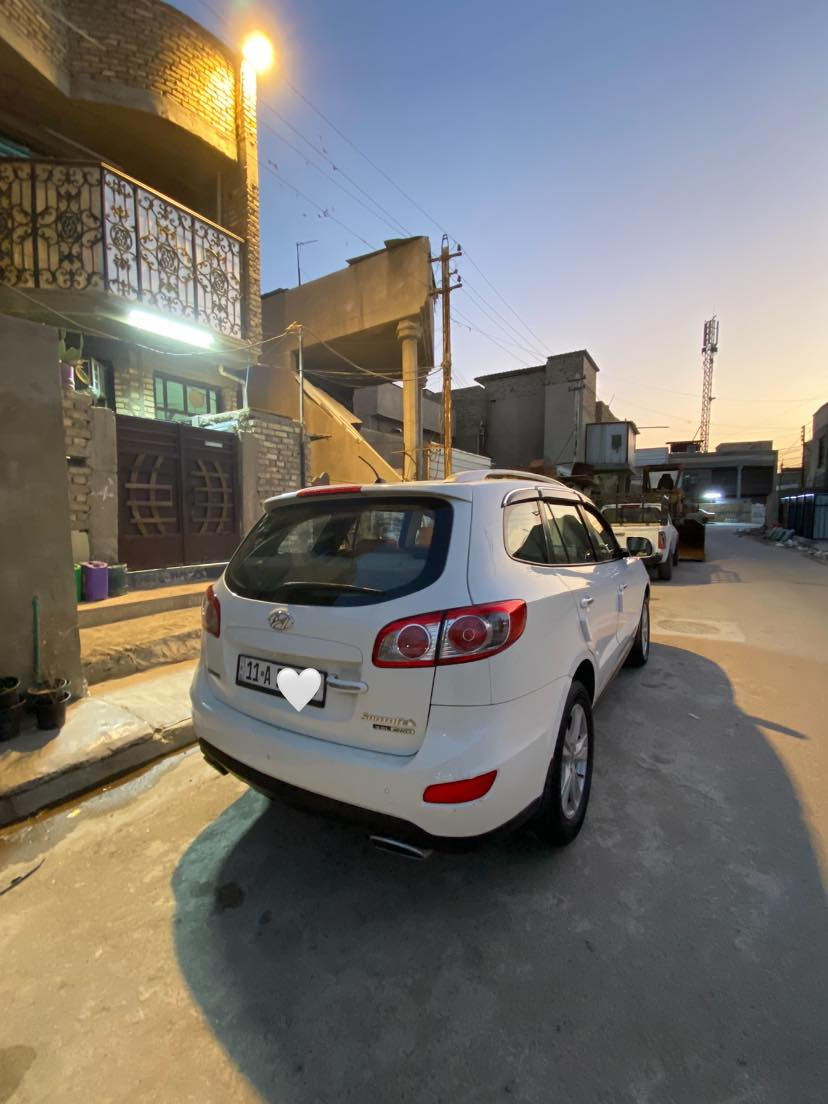 لسلام. عليكم. سنتافي. موديل 2010. فول. مواصفات. بدون. ضربه. بدون. صبغ. فقط. بارد. موضح. بلصوره. بلبنيد. وباب. السايق. السياره. جديده. مكينه. گير تبريد. خير. من الله. فول. مواصفات. فتحه. بصمه. 7 راكب. 3 قطع. تبريد. V6. سلندر. رقم. بغداد. السياره. تحويل. ثاني. يوم. وبعد. معروفه. المواصفات. مالته. السياره. جاهزه. سعر. السياره. 148. وبيه. مجال. مكان. السياره. بغداد. الحبيبيه. قرب ساحه. الحمزه. رقم. الهاتف. ***********. ***********.
