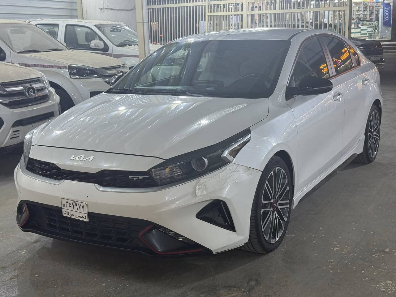 السلام عليكم
فورتي جيتي  موديل 2024
فول مواصفات للأخير  الضرر موضح بسونار بارد فقط ارباكات سليمة سياره جديدة ماتخسر عليه الف جاهزه من كلشي 
حرة تترقم اي محافظة 
السعر 142$
المكان /المثنى مركز المدينه


**إذا كنت صاحب هذا الإعلان وتريد حذفه لأي سبب، رجاءا أرسل رسالة إلى الدعم الفني**