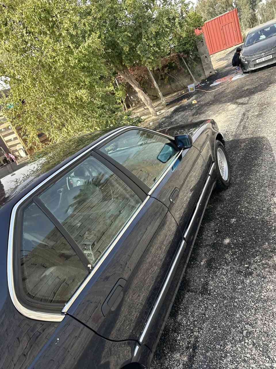 للبيع 740 اصل) موديل 93سياره متعوب عليه
مكان سياره بغداد )سعر 55الله شهد سياره صارت عليه بل75/وبل عافيه عله ليشتري سياره مال جناي ‭

‭0786 433 5566‬
