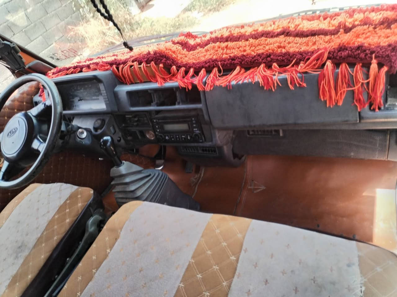 للبيع كيا بنكو موديل ٩٥ سياره جاهزه محرك كير شرط صبغ جماليه سياره بسمي الاتصال ***********
