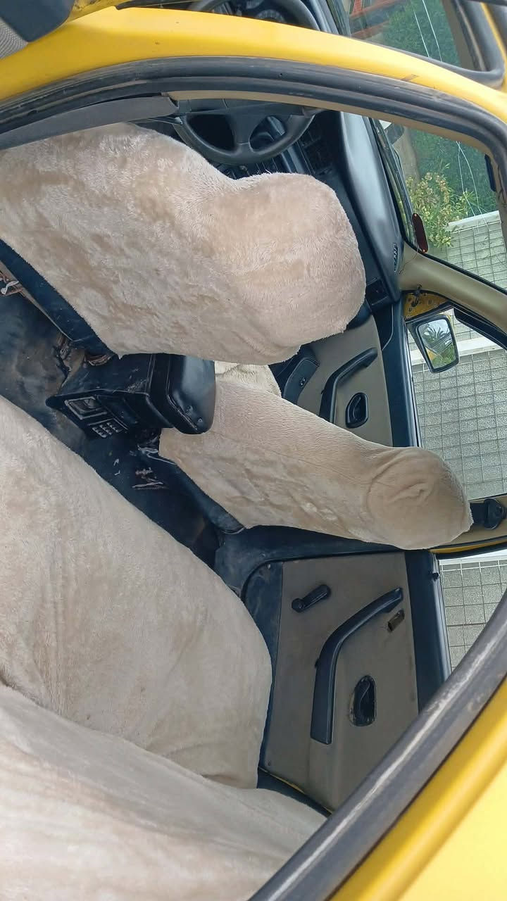 سلام وعليكم
سمند موديل ٢٠٠٩ 

كير عادي مكينه نضيفه وسياره نضيفه 

تبريد نقص غاز فقط غااااز فقط 

سياره حلوه مال شغل 

سعرهه ٢٤ وبي مجال للشراي مستعجل ع بيع 

صاحبهه من خانقين شرط تحويل كفاله شتريد نسويلك 

***********
