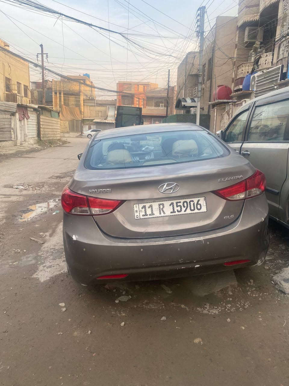 السلام عليكم
الانتر موديل 14 خليجي 
قول موصفات فتحه بصمه ابواب بصمه تشغيل مري شفط خمسه ويل كب اشاير بلمري حساسات خلفيه  باتري جديد تخم تاير  تبريد كله جديد مكينه 1800 كير مكفول على وضع الشركه السياره بدون حادث بيهه رشات كلير   مكان السياره بغداد حي اور *********** ابو فاطمه السعر 110 وبيه مجال
