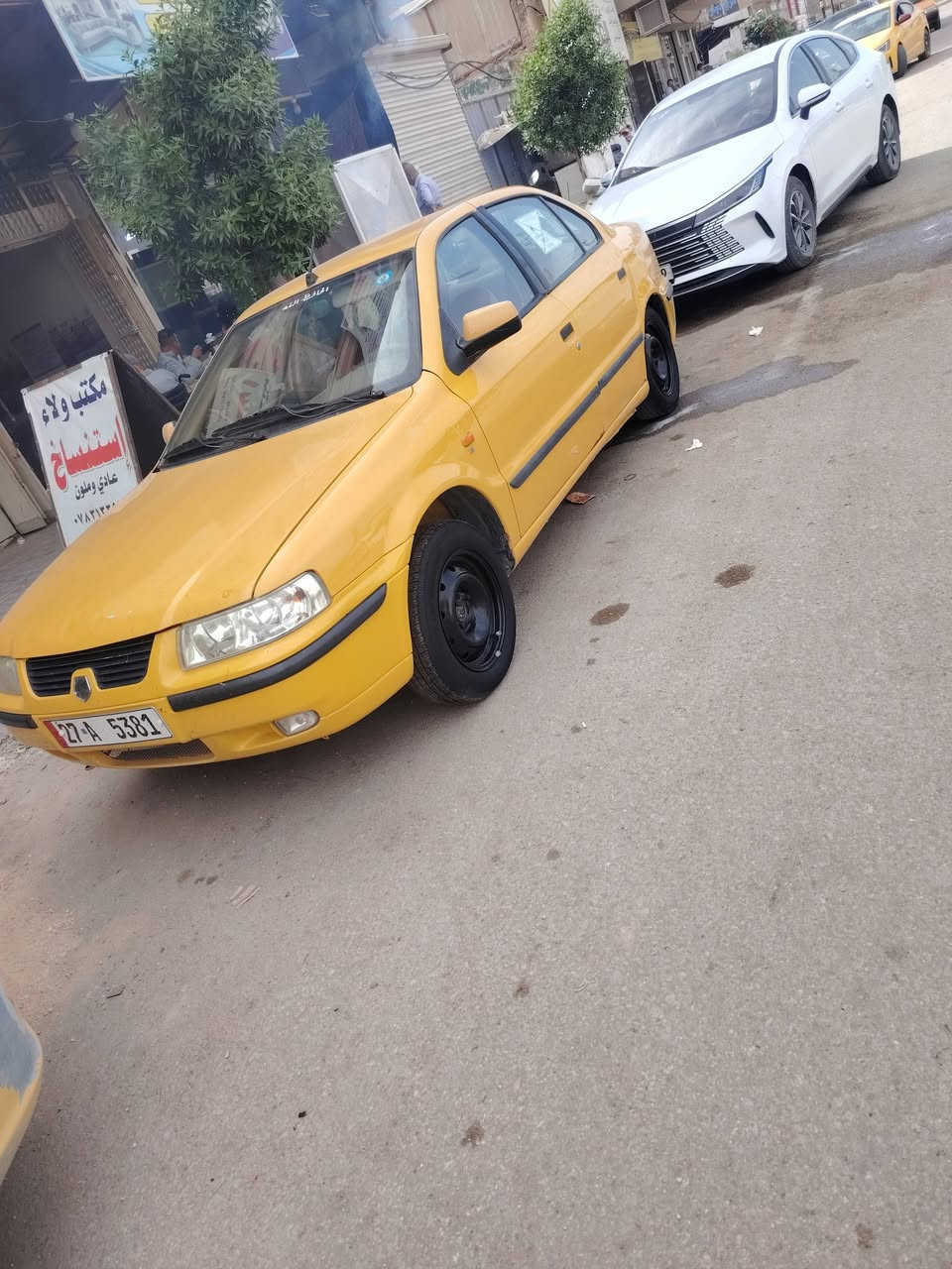 سلام عليكم سمند موديل ١١ كفاله من الضربه من التبديل وصبغ مكينه وكير وتخم تايرات وحداديه وتبريد وكهرباهيات كله شغاله وجاهزه ومصفره هيه ومرور ما مطلوبه ربع ومسجله خط السياره مداور ثاني يوم مالكه بل دوانيه مكانه بل سدير السياره السعر ٤٠ وبيه مجال ال شراي ***********
