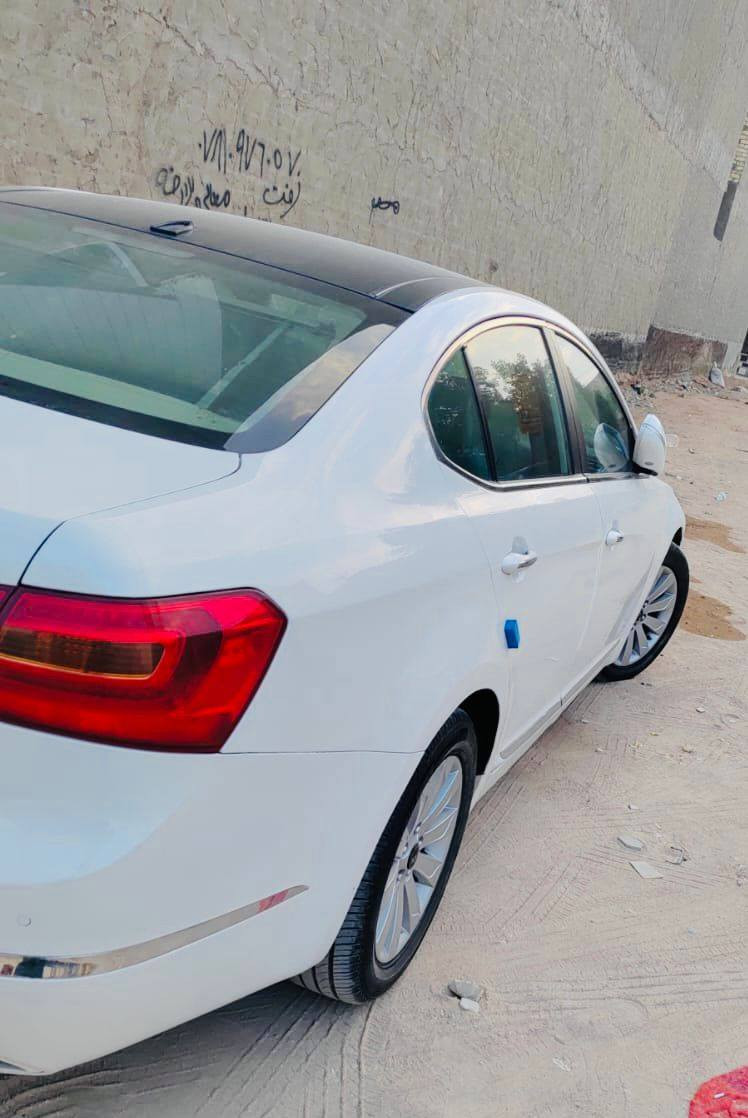 السلام عليكم كيه كادينزا موديل 2011 وارد خليجي السياره بيها رشات صبغ للجماليه فقط المكينه سته سلندر السياره فول مواصفات واحد على واحد السياره جاهزه من كلشي تخم تاير من حداده امامي خلفي مكينه وكير مكفولات تبريد تدفئه ماناقصها اي شي رقمها بغداد التحويل مباشر مكان السياره ب النجف
السعر118رقم التليفون ***********
