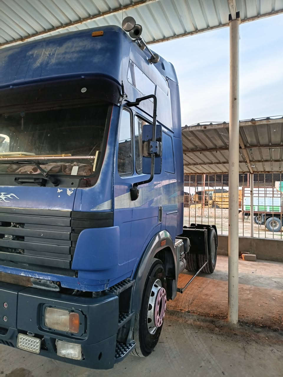 كرواتي للبيع موديل 96مكينه 1853محرك كير اكسل شرط كفاله عامه شرط بدون صبغ سنويه 2027ش  ط التحوبل السعر215وبيها مجال***********
