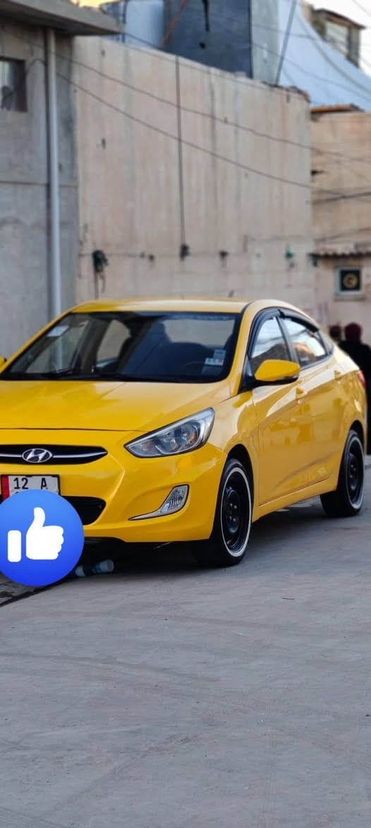 اكسنت 2016 نينوى كوري
مصفرة هيئة وغرامات
ضررها صندوق مبدال اصلي
مكينة 14 دوش كير  cvt
رقم دولي بسمي 
 ***********
***********
