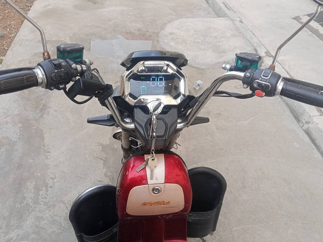 السلام عليكم  

ماطور معروض للبيع نضيب كامل كهرباياته كاملا بطارياته شويه منفخه سعر 400  الف  ول استفسار عل هاذه الرقم. 
*********** وتساب
