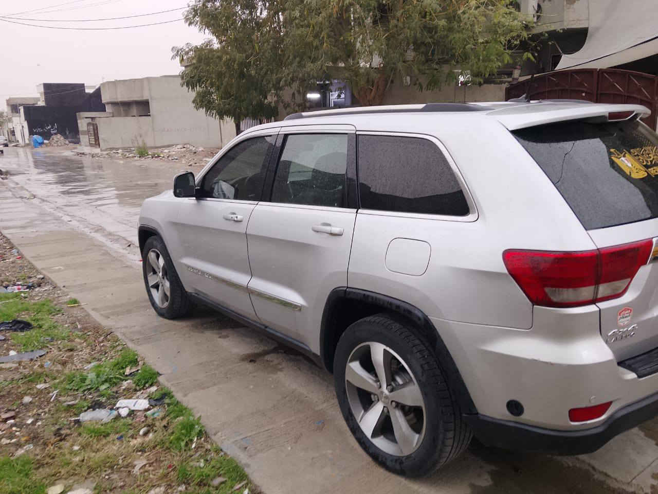 سلام عليكم 💯 

 Jeebموديل 11 رقم سليمانيه جديد سنوي جديد هزه جديد تخم تاير جديد دبلات جديد كهربائت كله شغال 🔦 شرط من دعاميه لدعاميه 
حادث كلين وراد أمريكي بيه حفيف صبغ موجود بل صوره شي كلش بسيط  
ماشاء الله تبارك الرحمن 
سياره غاز بنزين كامل مكمل علشركه 
سياره مال جناي بدون مصروف 
تفاصيل اكثر اتصال هاتفي ***********
خابرني تدلل خاص ماكو خابر قم 
سعره 168 بيه مجال لطبيبن
