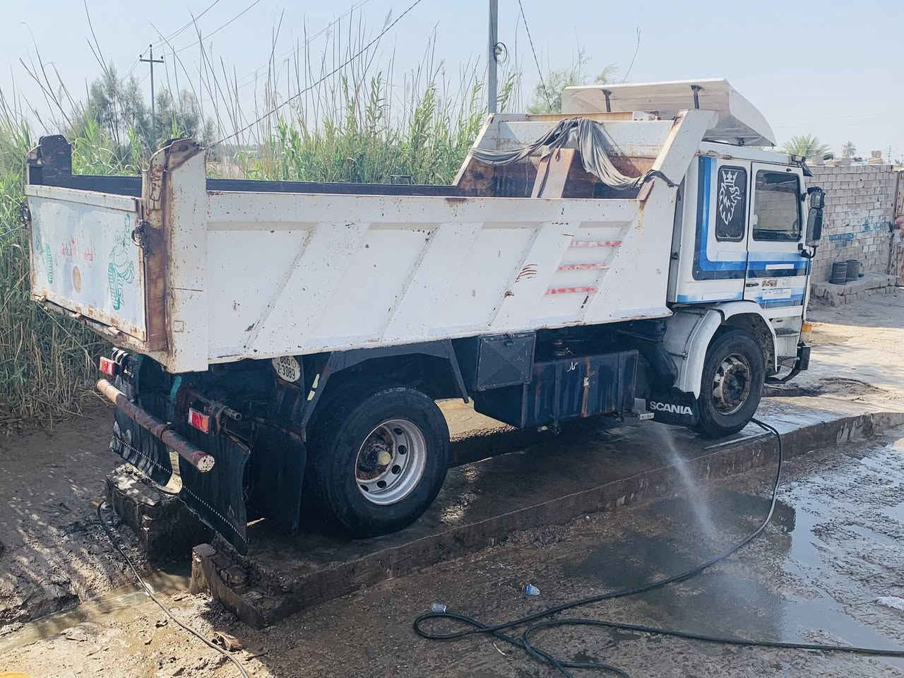 للبيع سكانيا موديل 93 مكينه ديئس ستندر لاصرف ولابخار كير 5ب5 اكسن ملاكم رقم بغداد شاصي لاتطواله ولافطر مكفول رقم راعيها ***********
