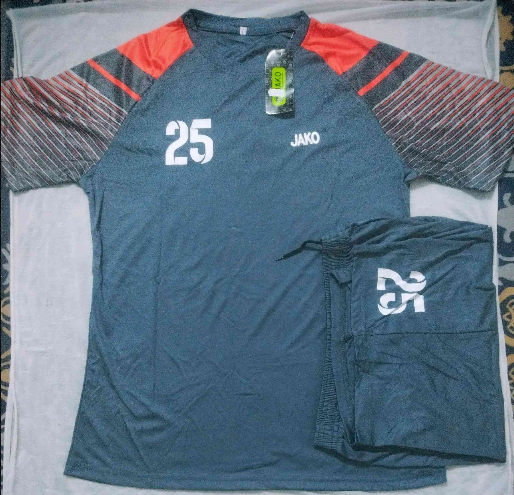 دريس وشورت رجالي شبابي ماركه درجه اولى مرقم وبدون رقم أسعار مناسبه توصيل موجود


**إذا كنت صاحب هذا الإعلان وتريد حذفه لأي سبب، رجاءا أرسل رسالة إلى الدعم الفني**