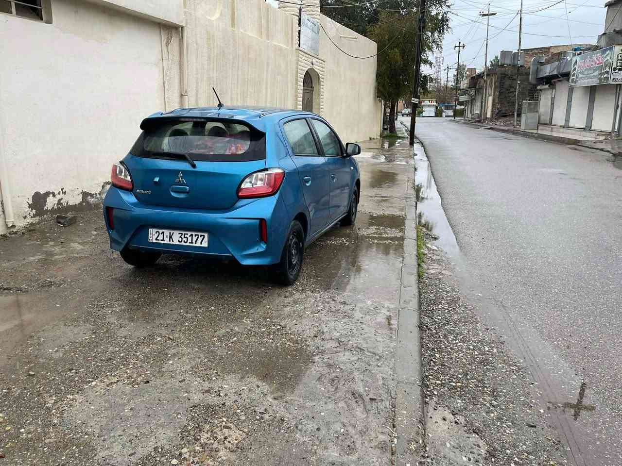 السلام عليكم
 ميراج موديل2021• رقم سليمانية  •رقم و سنوية جديد • سيارة بسمي تحويل بشرط •السيارة جديدة بوضع الشركة•  رادار •ابل كار بلي•  كاميرا •گير  توماتيك •كير ومحرك كفالة بشرط  •٤ طايرات جديد • تاخم وأمامي و خلفي مظبوط •
سونر موجود فقط جاملغ صبغ و شوية بونيد صبغ بدون دواخل •
سعر //83$
عنوان //كركوك 
رقم الهاتف // ‭٠٧٧٠ ١٥٨ ٣٦٧٥‬ كركوك, العراق
