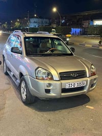 توسان • ٢٠٠٩ • محرك ٢٠٠٠