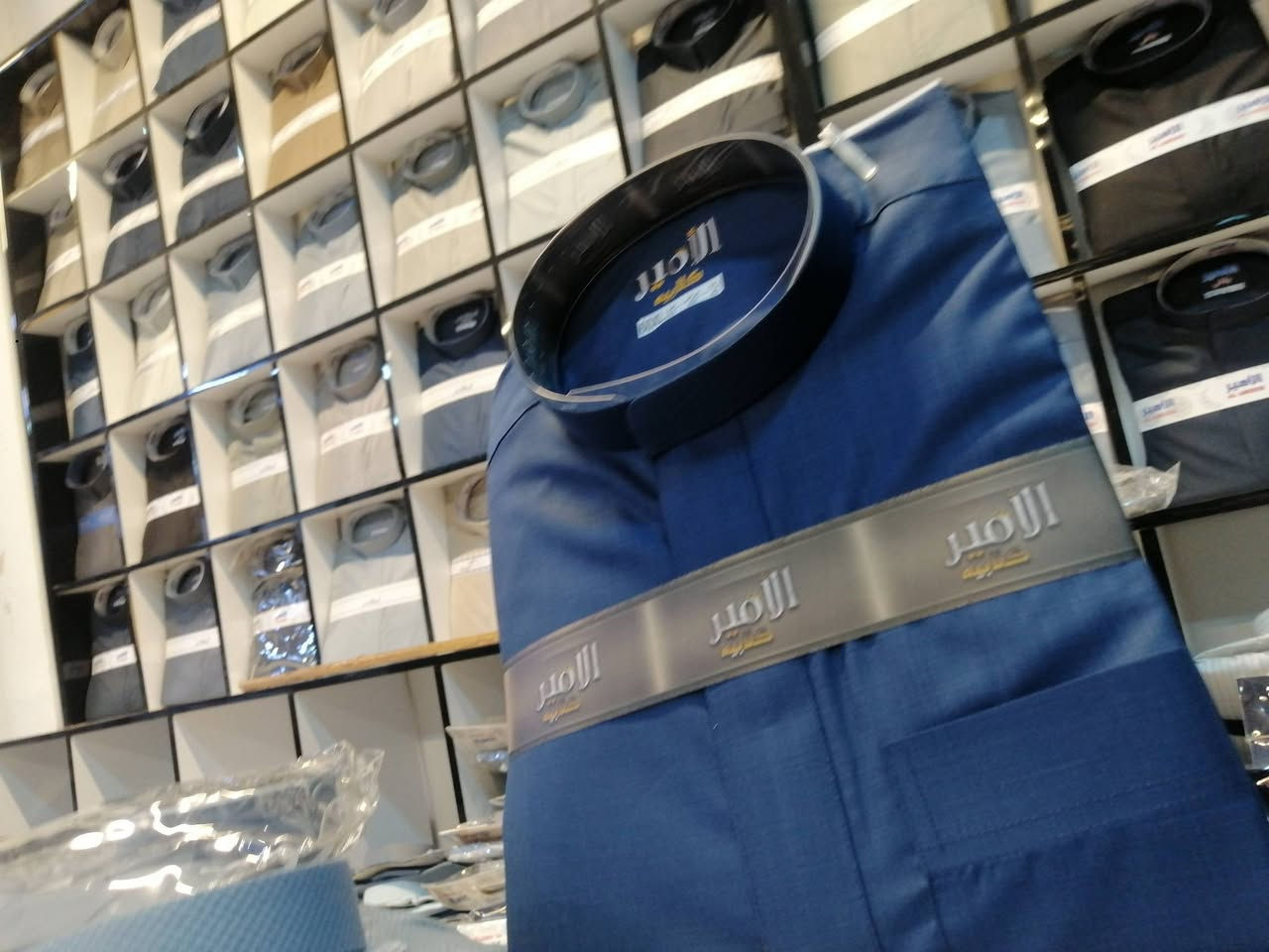 #جديد
لدى #مجمع النور للزي العربي 

وصول كلابية سادة +مقلم خام قطن 100 ٪

#السعر. 20 الف فقط 

#العنوان السوق الجديد رقم ٩٢ و٩٣ مقابل مجمع البرع للالبسة النسائية وومجاور الباشا للزي العربي

للاستفسار الاتصال على الرقم ***********
او مراسلت الصفحة على الخاص ***********
