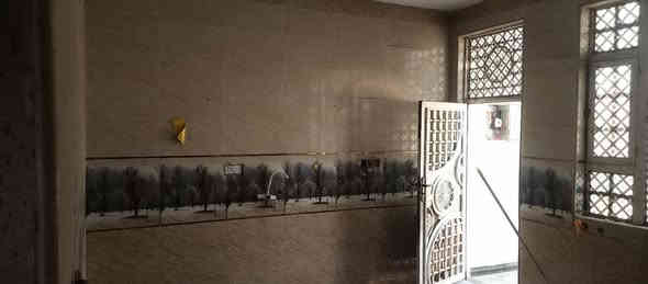 مكتب غانم للعقار للاتصال ***********
بيت للبيع 200م بناء جديد في توزيعه الدبيه جديده 
غرفتين نوم هول مطبخ استقبال
