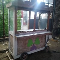 عربانه فلافل ولبلبي لبيع السعر 200وبيهه مجال بسيط لشراي مكاني الصابيات...