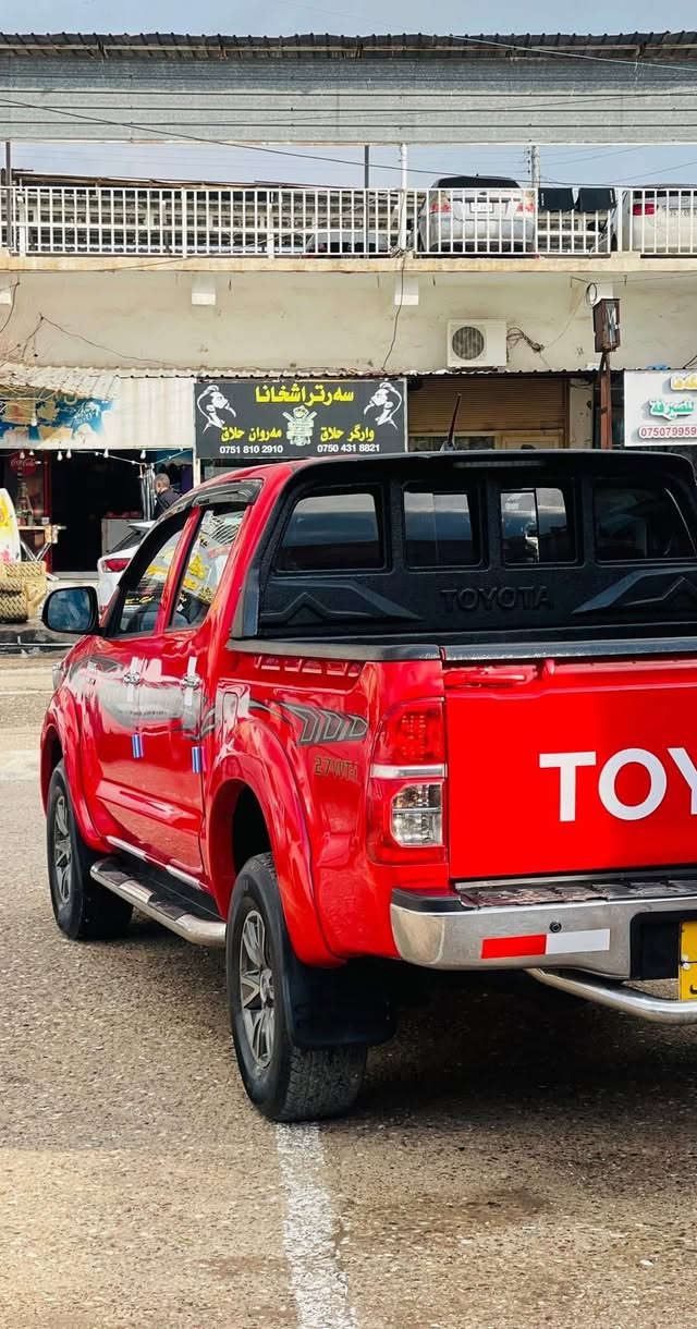 تويوتا هايلوكس بيكم 2014  فورويل شركة سيد نهرو
سياره تم تحديد سبغ نشر 
 سيارة حيل نضيف 
تخم تاير جديد
 سيارة محرك ما مفتوح كير شرط 

مكان السيارة عقره 📍

رقم الهاتف واتساب او فايبر ☎️
***********
