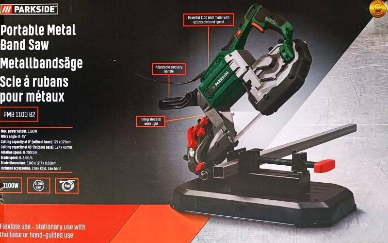 جديد 55 مع التوصيل
منشار شريطي معدني Parkside PMB 1100 B2. 
محرك قوي بقدرة 1100 واط.
سرعة الشريط قابلة للتعديل (0-290 دورة في الدقيقة).
يمكن استخدامه بشكل ثابت مع القاعدة أو باليد.
يحتوي على ضوء عمل LED مدمج.
مناسب للقطع الدقيق للأنابيب والمقاطع المعدنية


**إذا كنت صاحب هذا الإعلان وتريد حذفه لأي سبب، رجاءا أرسل رسالة إلى الدعم الفني**
