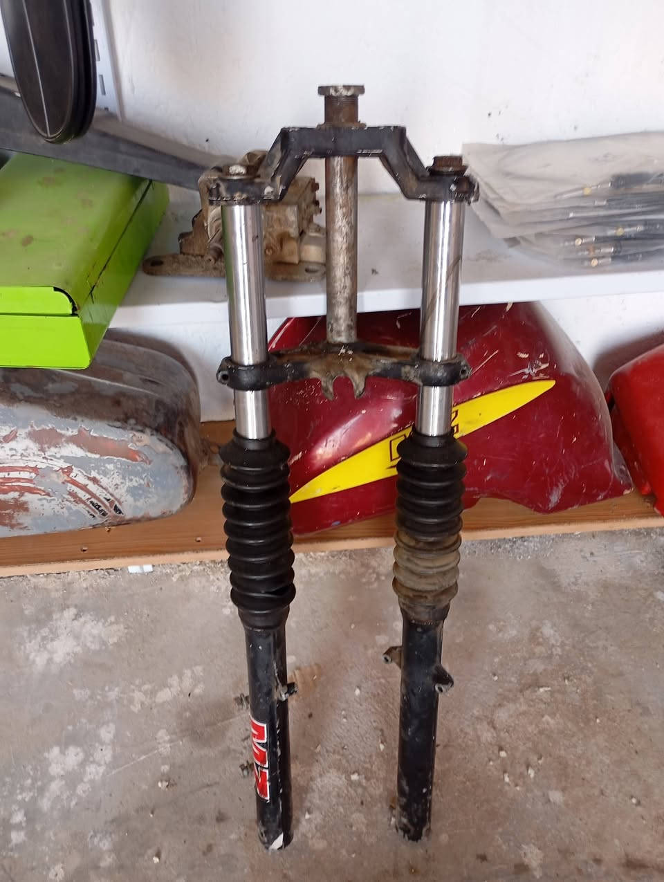 السلام عليكم العنوان كوت السفحه خلف ملعب السفحه يوجد خدمة توصيل كل المحافظات ***********
