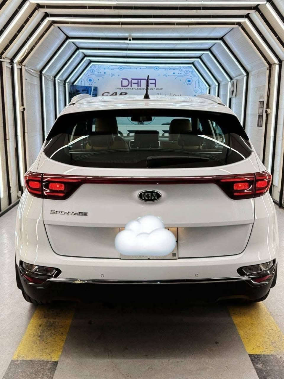 السلام عليكم
كيا سبورتج خليجي رقم اربيل 

 موديل 2019 مكينة 2400 gdi

ماشية 50 الف مكفولة كفالة عامة

مواصفات عادية فور ويل تحكم جهتين مانع انزلاق

السيارة مكفولة من الصبغ والبارد

مكانهة بغداد السعر 180

***********
