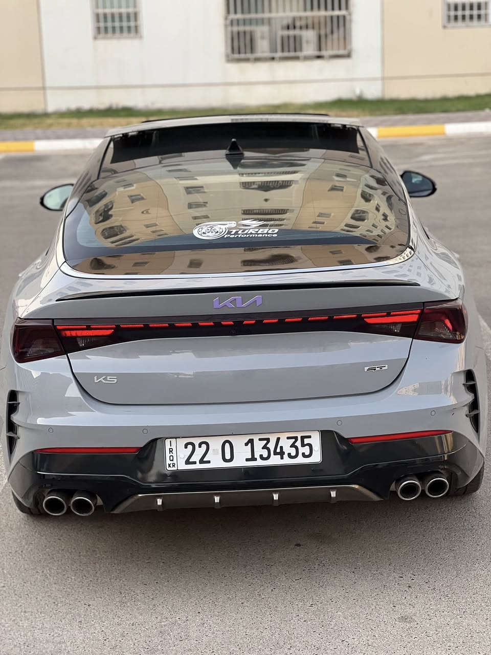 K5 GT 2500 turobo
موديل 2024 

كي فايف GT فول مواصفات 2500 تيربو داخل جلد اصلي جملي  

رقم اربيل تريد وكالة تريد تحويل  سنوية 2030 
هزة تنتهي 30/5/2026 

عداد المسافة 24 الف ميل حقيقي
المواصفات:-
بصمة تشغيل عن بعد وبصمة الابواب مع الصندوق

لايت امامي امريكي بلادي  عدسات 3 كل جهة انارة فول + ليد برتقالي +بكلايت لد على طول المسطرة + سكن جانبي 

انارة داخلية للغرفة ثلجي led تاج ع لمس للسائق والراكب والخلفي 

شحن وايرليس و4 منافذ usb و type-c

4 أنظمة قيادة  ( نورمال  + سبورت + سبوت بلاص✈️+ كوستم ) 

4 كاميرات دواره 360 درجة  

تايرات بيرلي وبرجستون( رن فلات ) تتحمل سرعة 300 
‏km

بريكات ودسكات Gt فج كبير عدد 4 مخصص للسرعات العالية 

كشنات كهرباء جهتين فول تحكمات للسائق والراكب مع وسادة الضهر   

تدفئة وتبريد الكشنات + تدفئة ستيرن +
خزن وضعيات قيادة سيتات بالباب

رادارات امامي وجانبي +قيادة ذاتية + تحديد مسار + كروس سرعة 

تنبيه عند فتح الباب و نقطة العمياء 

توقف ذاتي عند الرجوع ورجاج ستيرن

صندوق ذكي يفتح عند الاقتراب في 3 ثواني  

نظام اوكس وبلوتوث وجي بي اس قابل للتحديث

تبريد قطعيتن منفصل النظام مع تبريد خلفي 

نظام ترحيب عند الاقتراب مع مري شفط 

دبل جام يعني عزل فول + جام اوتو عدد 4 
بضغطه واحدة تصعد الجامة وتنزل 

نظام صوت Boss صوت عالي جداً 9 سماعات

مري قلاب عنده الرجوع + مري شفط 

شحن موبايل وايرليس 

حساس ضغط الاطارات رقمي بالدشبول 

حساس امامي وخلفي عدد 8 حساسات 

سيارة عليها فلتر شوتة ماركة KN الرياضية 300 حصان 

وبعد بيها هواي مواصفات  

السيارة مكفولة من من تعديل سنتيم واحد بالشواصي والدواخل واللغود
 ///كير مكينة شرط برغي ممفتوح بيها ///

بيها فقط بنيد ودعامية صبغ وصندوق معدل pdr ممبين وبانوراما جديدة مبدلة زيرو وكالة 
ايرباك ستيرن فقط 
سعر 210$ وبي مجال بسيط 

مكاني بغداد الكرادة 
رقمي ***********
