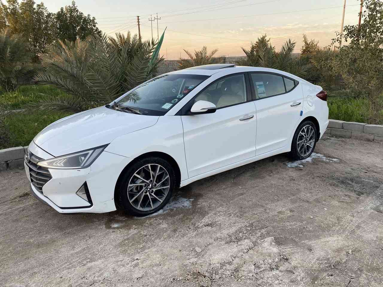 السلام عليكم النترا ٢٠٢٠ خليجي
للبيع رقمه ذي قار انكليزي سنوية 2030 باسمي تحويل ثاني يوم فول مواصفات السياره فتحة ومرايات شفط وبصمتين 
بصمة تشغيل وبصمة بالبابين 
 محرك ٢٠٠٠ دوش حداديه محرك كير كلشي نظيف طخم تايرات جدد
ماشيه 125 الف نظيفه السياره ضربته  داير جاملغ الخلفي ورشه صبغ بس رش بدون ضرر بالجاملغ الامامي سايق 
السعر ١٥٩ قفل  
مكاني ذي قار الاسكان الصناعي
***********
