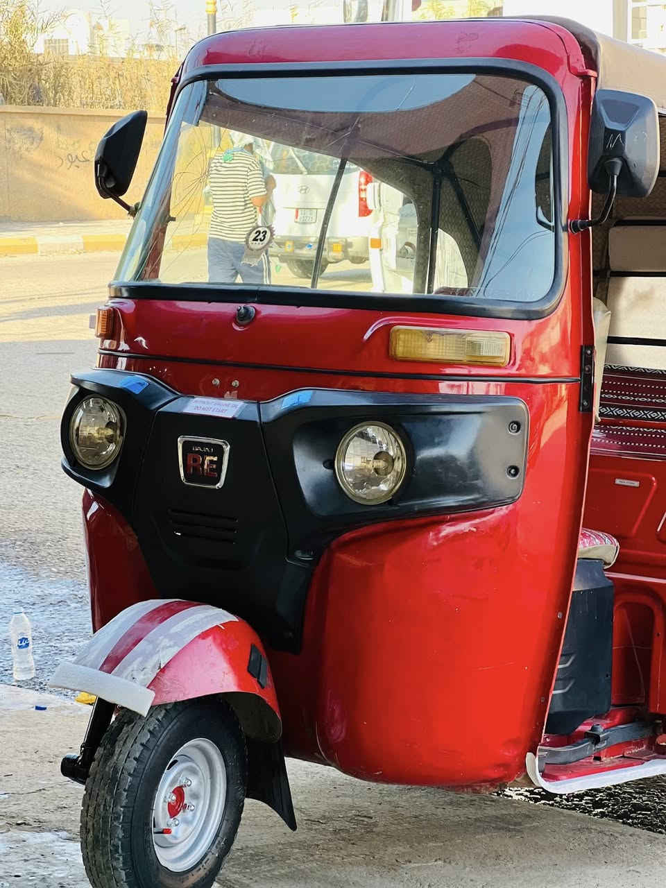 سلام عليكم تكتك 22 لبيع  شهر العاشر 10.   رقم وسنويه. ذي قار  التكتك بيه  ضربه بلقد.  تحويل ثاني يوم. الشراب ينتصل ع هاذا رقم. ***********. خاص ما موجود
