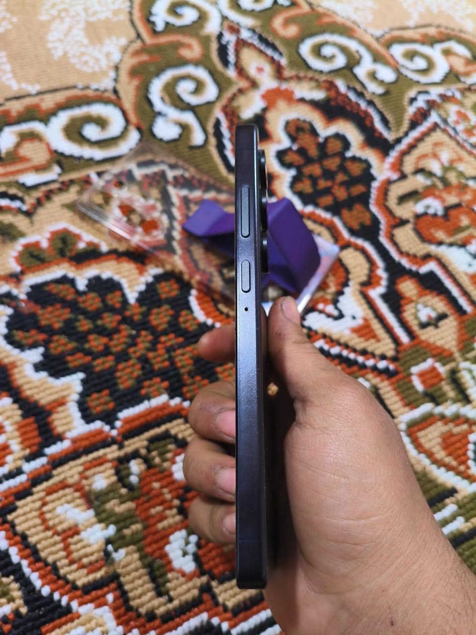 سلام عليكم 
للبيع او مراوس 

جهاز سامسونك S25 الترا 
مجدد سعودي اخو الجديد الجهاز 
كل البرامج تنزل بي. اتصال انترنت كلشي تفحص يلا تأخذه جهاز نضيف السعر قيم بل يحبه الله وشايف خيراا
لل استفسار ***********
