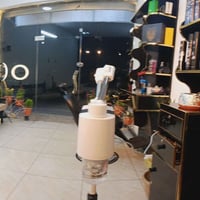 محل حلاقه لل بيع بغداد حي القاهره 07712843739