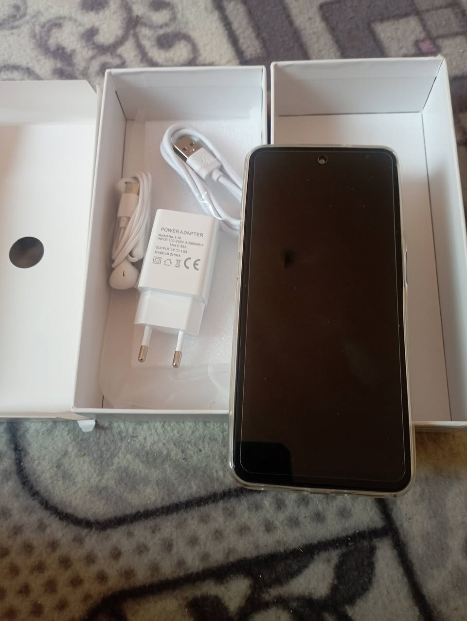 السلام عليكم
موبايل للبيع بسعر مناسب 100  وبي مجال  رايده يراسلني ع الخاص


**إذا كنت صاحب هذا الإعلان وتريد حذفه لأي سبب، رجاءا أرسل رسالة إلى الدعم الفني**