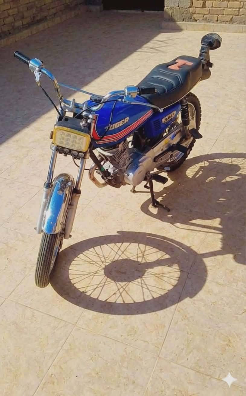 سلام عليكم مكلف بل نشر 
اربعه كير تايكر موديل 2020اوراق سكنر ولغراض 25 شلعه معدل تخبل سعر ب450وبيهة مجال باقي  تفاصيل هاذه رقم صاحبهة***********مكان ديوانيه قضاى عفك ناحيت نفر
