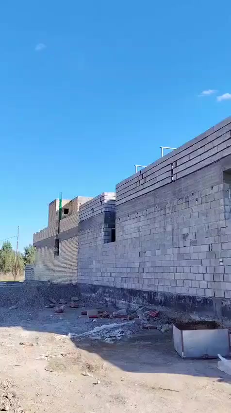 السلام عليكم
خلفه بناء بلوك (عدد٢)
العمل بدقة عالية الجوده 
بأيادي خفيفه والفضل لله 
العمل يكون متواصل عندك حسب الاتفاق 
موعد مضبوط 
***********
***********
العمل داخل بغداد ونواحيها
